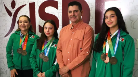 Sinaloenses Xóchitl Orona, Ángela Pérez y Celia López lideran a México en Voleibol de Playa hacia los Juegos Olímpicos de la Juventud Dakar 2026