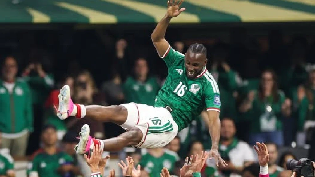 Julián Quiñones, el crack mexicano del Al Qadisiya, nominado al Balón de Oro 2026